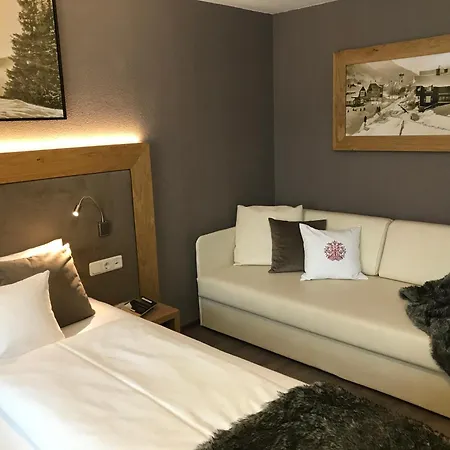 Konukevi Haus Zangerl Inkl Sommer-karte Premium Sankt Anton am Arlberg