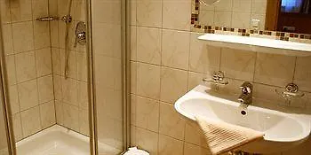 Konukevi Haus Zangerl Inkl Sommer-karte Premium Sankt Anton am Arlberg
