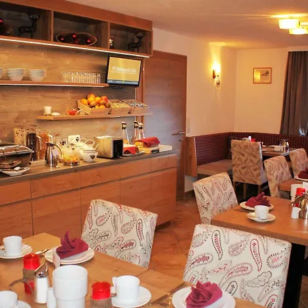 Haus Zangerl Inkl Sommer-karte Premium Konukevi Sankt Anton am Arlberg